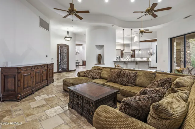 $2,495,000 | 10537 Crestview Drive, Fountain Hills, AZ 85268