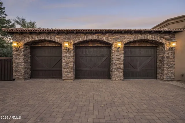 $2,495,000 | 10537 Crestview Drive, Fountain Hills, AZ 85268