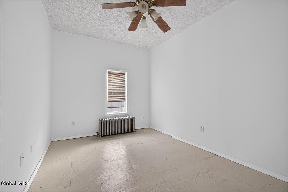 25 Corning Street Colonie, NY 12205 - Photo 15 of 39 09-25 Corning St-9