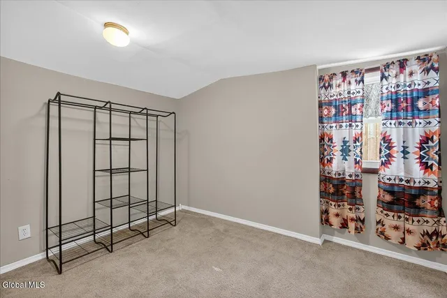 $199,500 | 25 Corning Street, Colonie, NY 12205