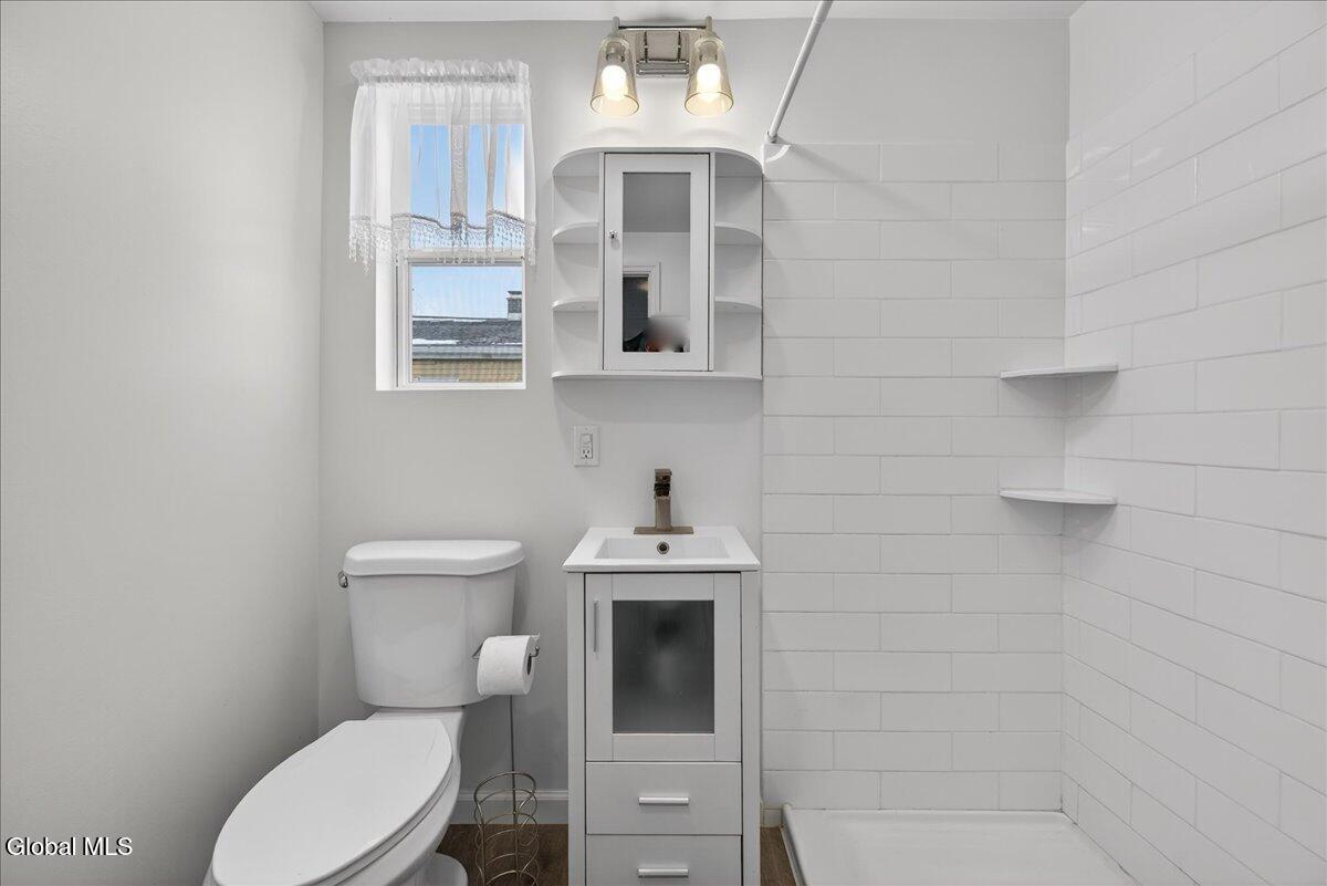 25 Corning Street Colonie, NY 12205 - Photo 22 of 39 16-25 Corning St-16