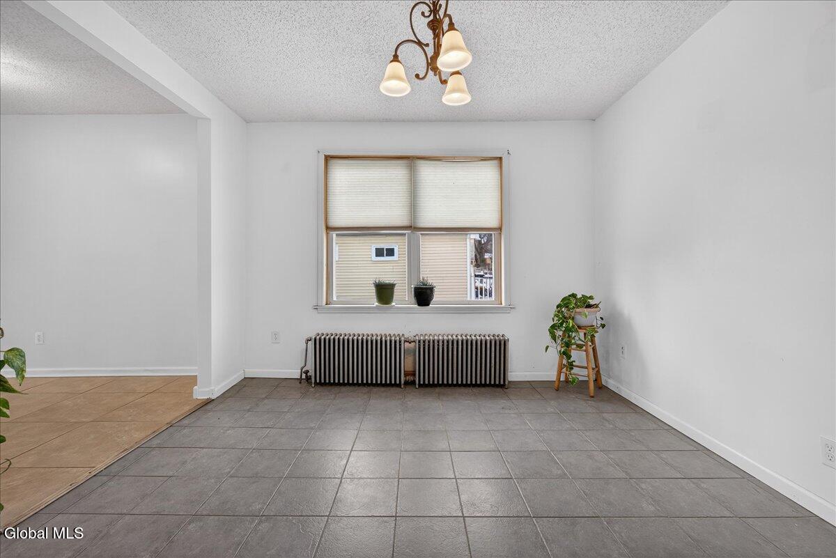 25 Corning Street Colonie, NY 12205 - Photo 24 of 39 18-25 Corning St-18