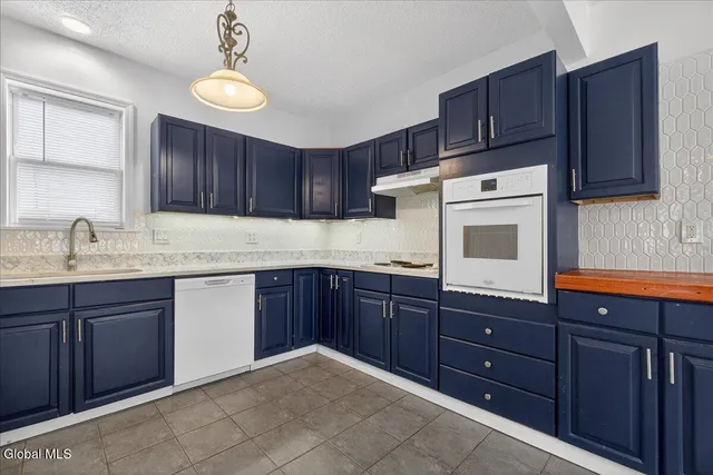 $199,500 | 25 Corning Street, Colonie, NY 12205