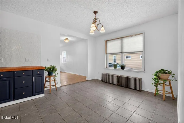 $199,500 | 25 Corning Street, Colonie, NY 12205