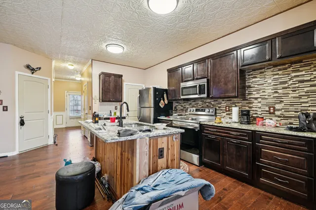 $229,990 | 3199 Garden Glade Lane, Lithonia, GA 30038