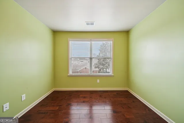 $229,990 | 3199 Garden Glade Lane, Lithonia, GA 30038