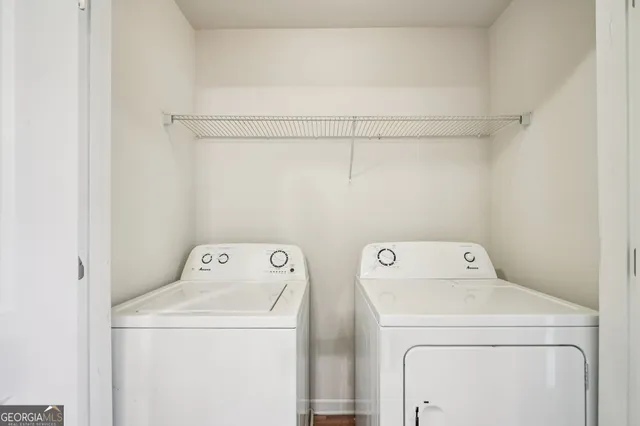 $229,990 | 3199 Garden Glade Lane, Lithonia, GA 30038