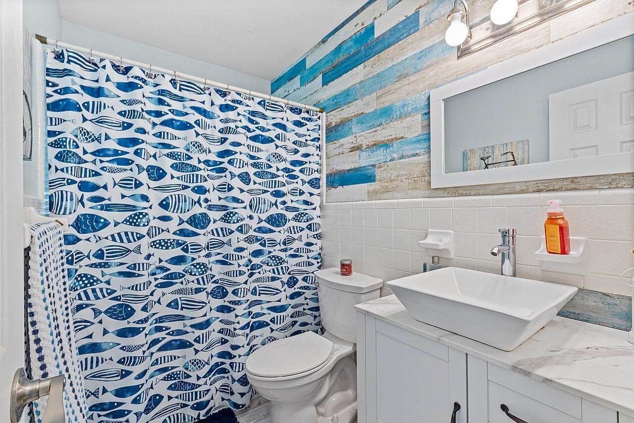 2801 Grove Drive Fort Pierce, FL 34981 - Photo 12 of 49 2801-Grove-Dr-HigMedia-042-1280