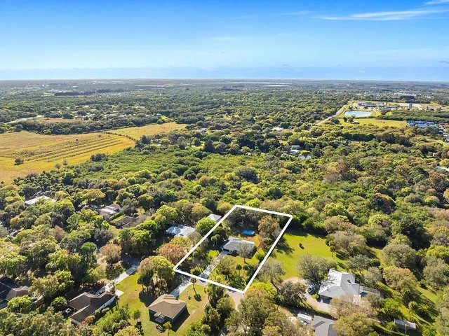 $475,000 | 2801 Grove Drive, Fort Pierce, FL 34981