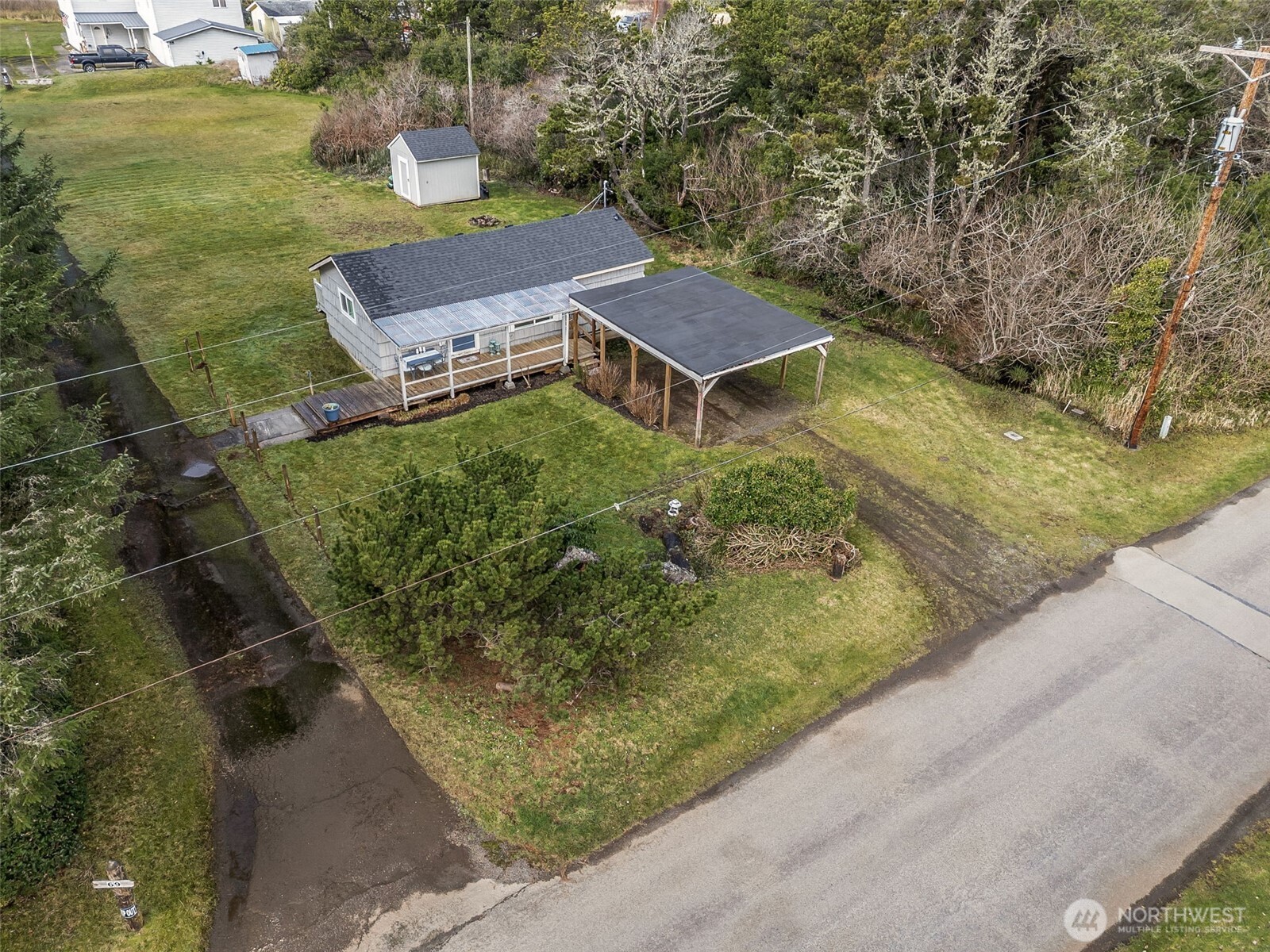 65 Chickamin Road Ocean Shores, WA 98569 - Photo 3 of 27