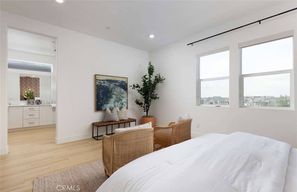 128 Sentosa Irvine, CA 92618 - Photo 14 of 47