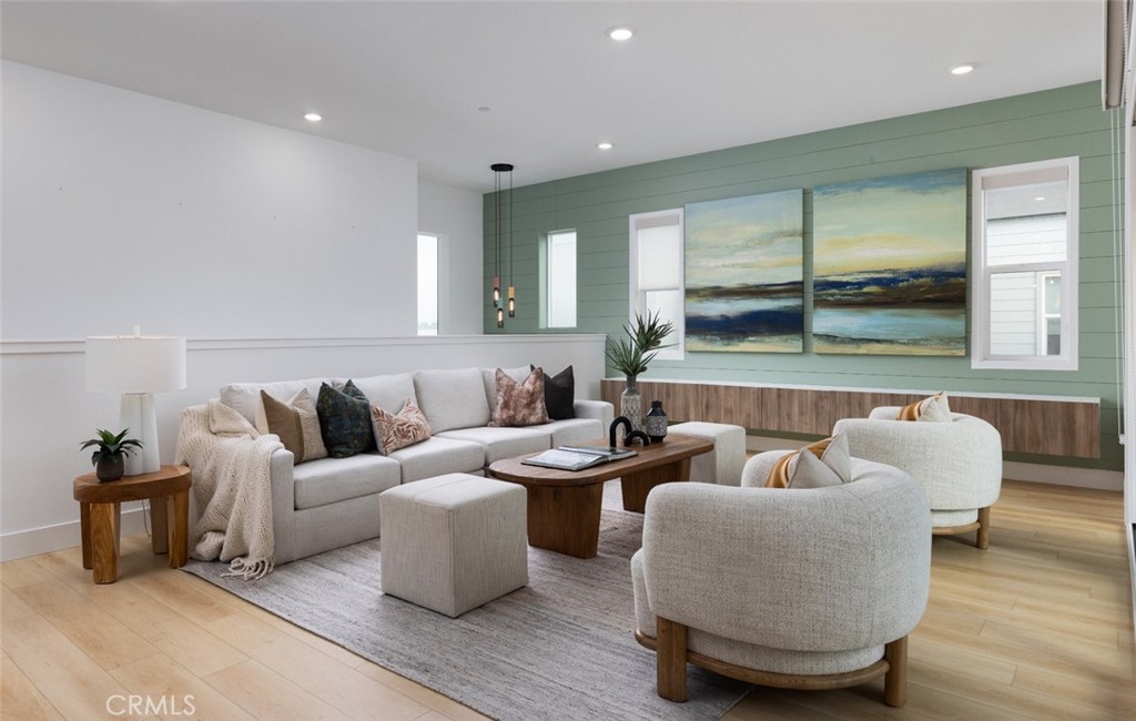 128 Sentosa Irvine, CA 92618 - Photo 2 of 47