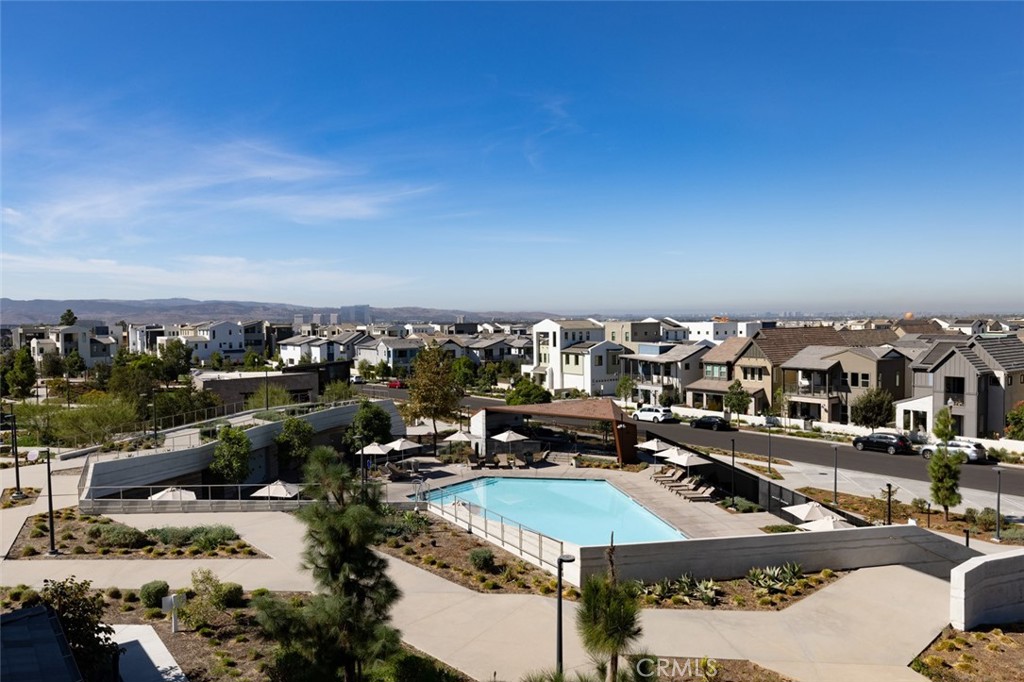 128 Sentosa Irvine, CA 92618 - Photo 32 of 47