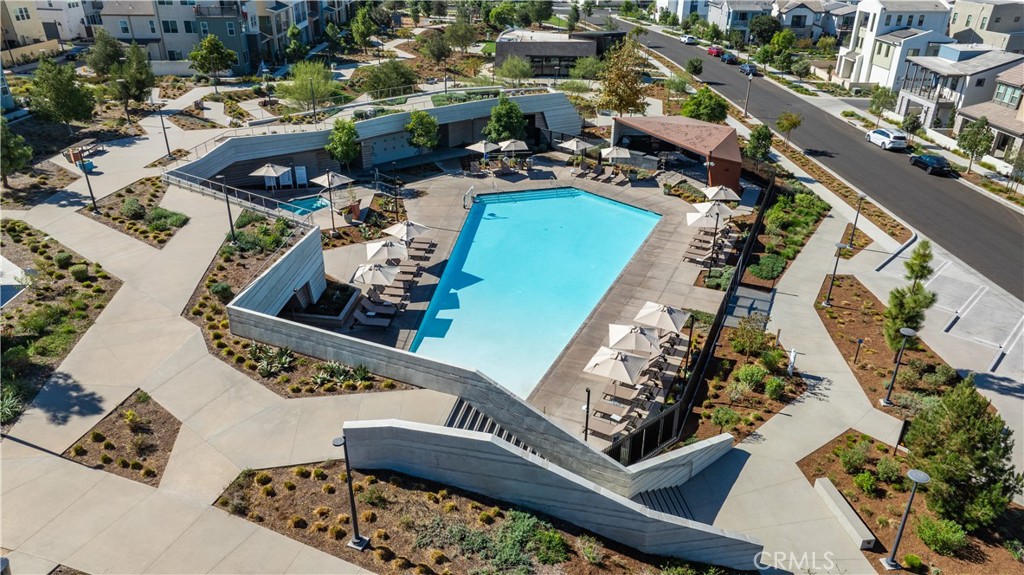 128 Sentosa Irvine, CA 92618 - Photo 34 of 47