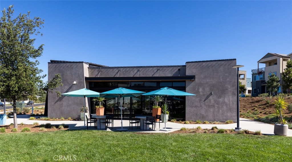 128 Sentosa Irvine, CA 92618 - Photo 36 of 47