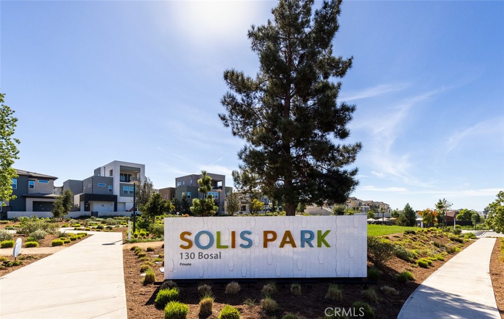 128 Sentosa Irvine, CA 92618 - Photo 39 of 47