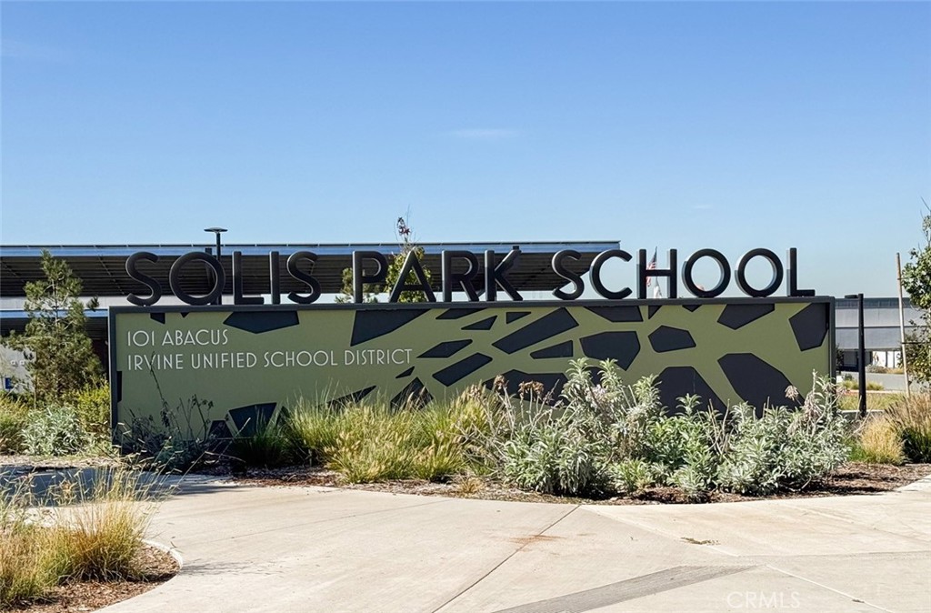 128 Sentosa Irvine, CA 92618 - Photo 40 of 47