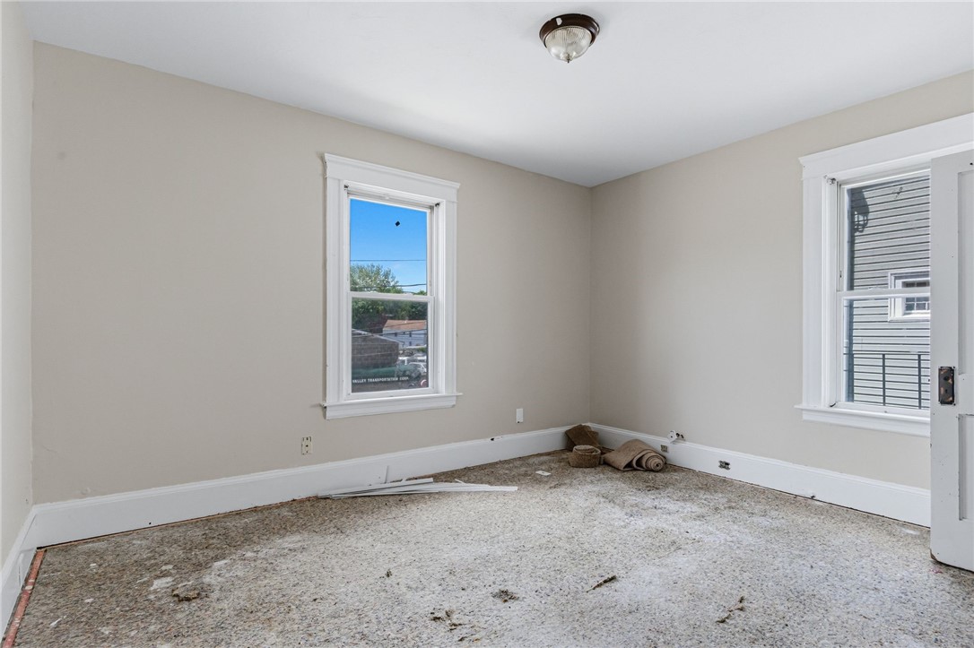 651 Front Street Woonsocket, RI 02895 - Photo 15 of 50