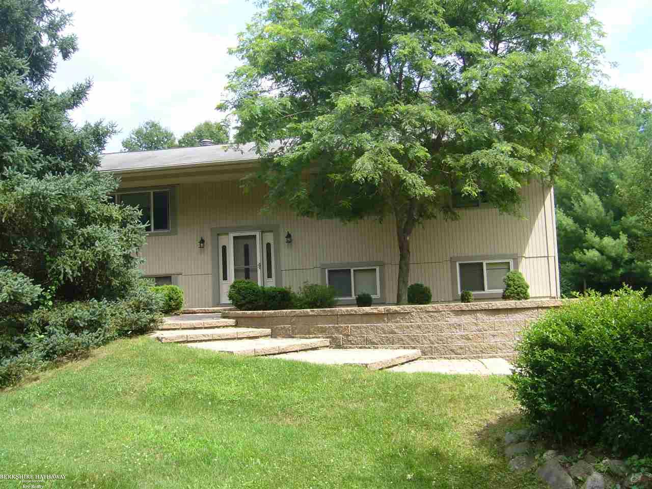 3400 Hosner Road Oxford, MI 48370 - Photo 1 of 44