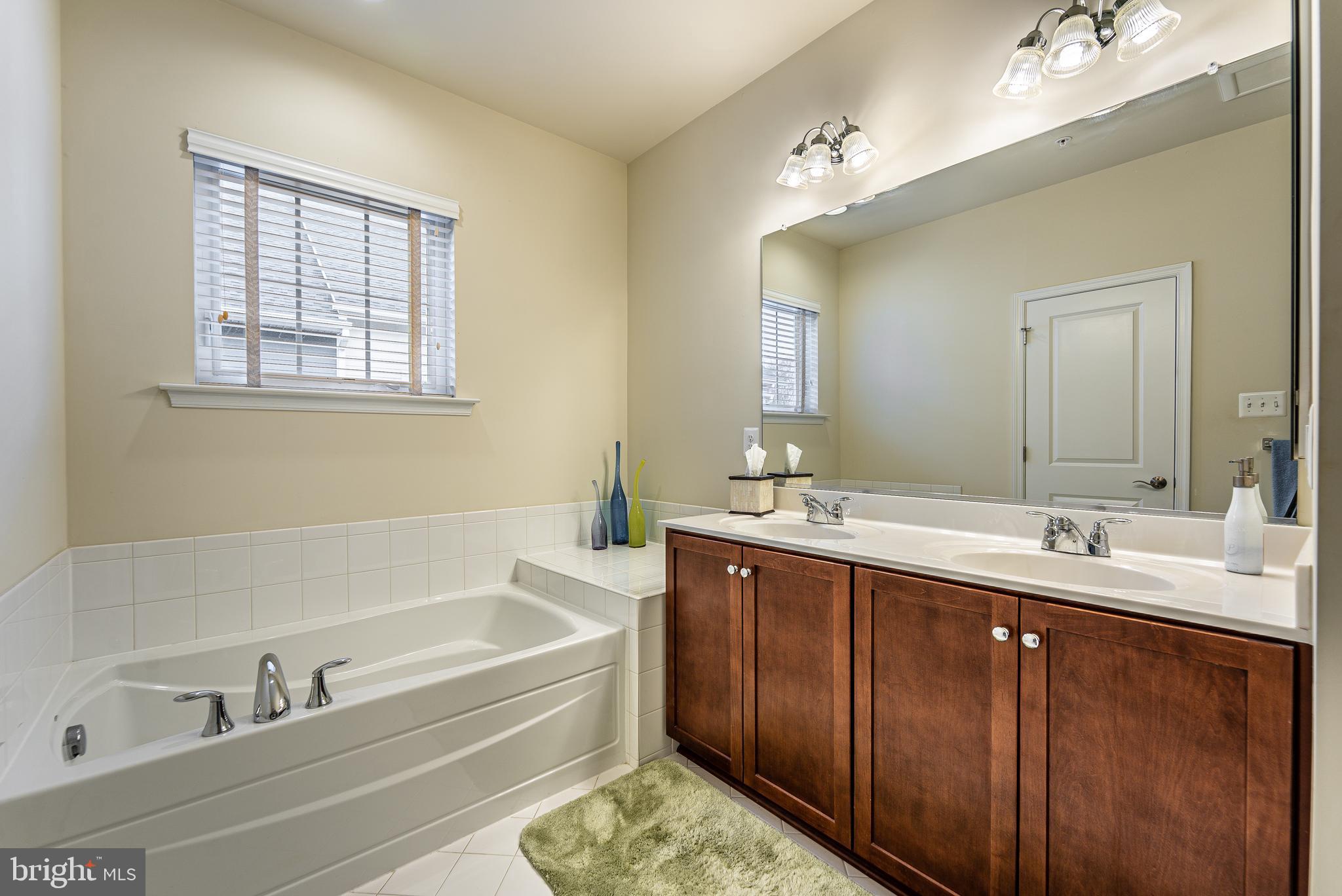 6037 Maple Hill Road Ellicott City, MD 21043 - Photo 30 of 59 PRIMARY BATH WITH SOAKING TUB