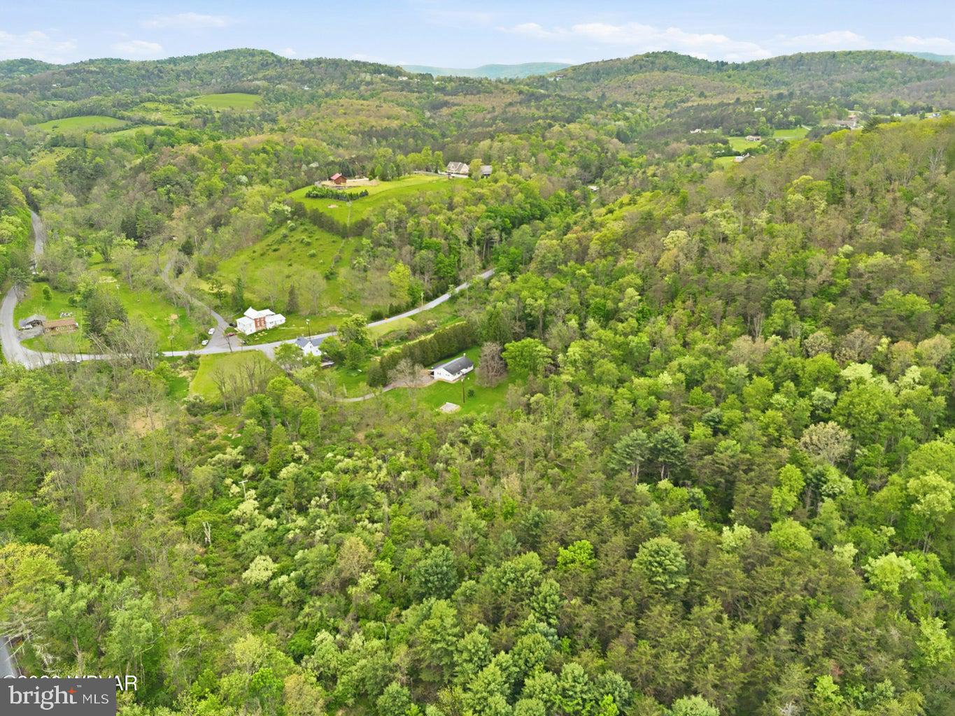 848 Hunter Run Road Howard, PA 16841 - Photo 7 of 38