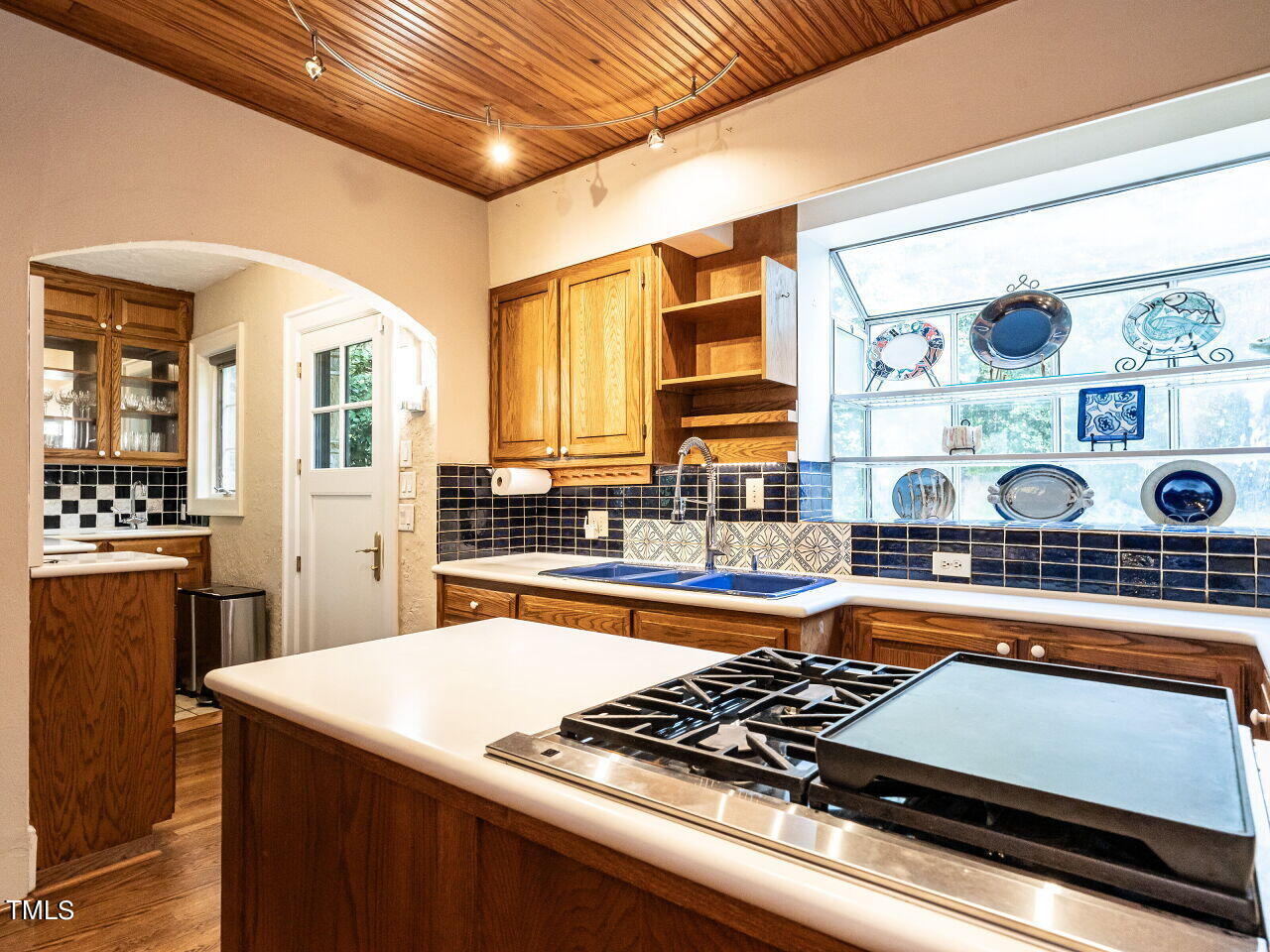 2501 Kenmore Drive Raleigh, NC 27608 - Photo 25 of 58