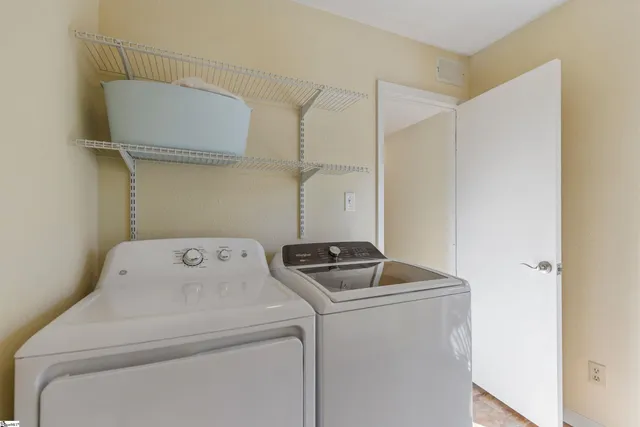 $229,000 | 155 Ingleoak Lane, Greenville, SC 29615