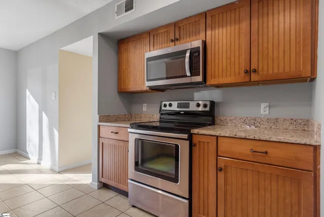 $229,000 | 155 Ingleoak Lane, Greenville, SC 29615