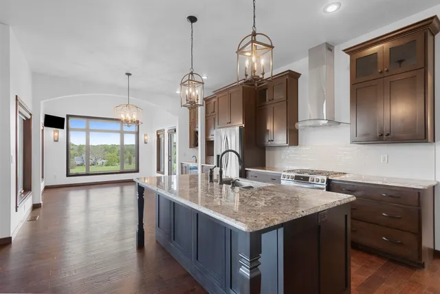 $839,900 | 3200 Gray Hawk Trail, Suamico, WI 54313