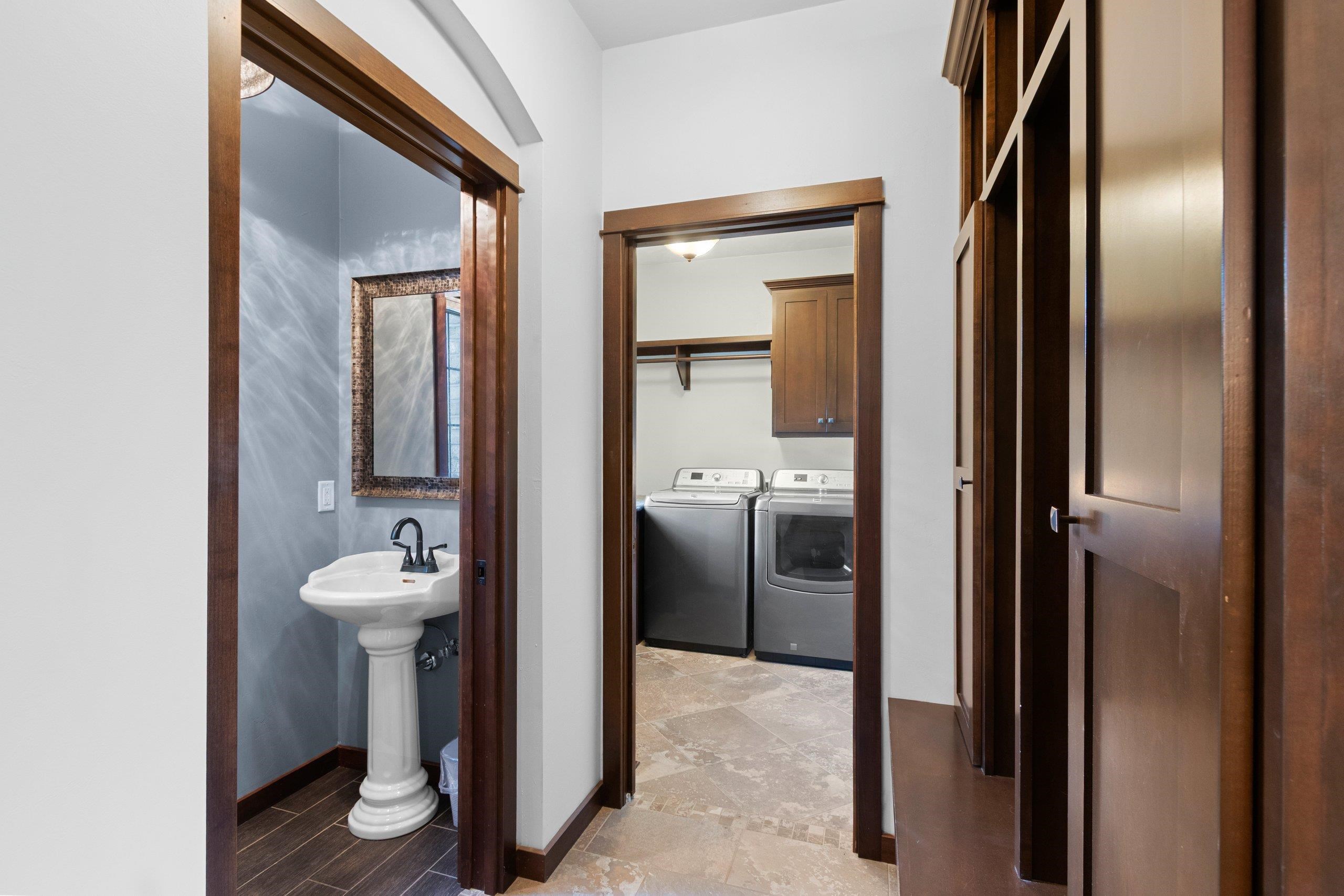 3200 Gray Hawk Trail Suamico, WI 54313 - Photo 24 of 84