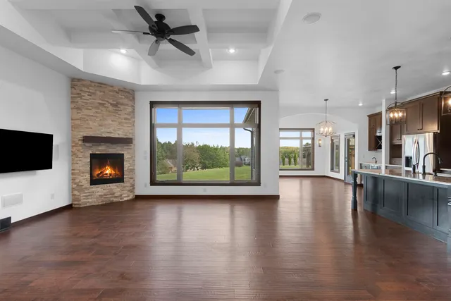 $839,900 | 3200 Gray Hawk Trail, Suamico, WI 54313