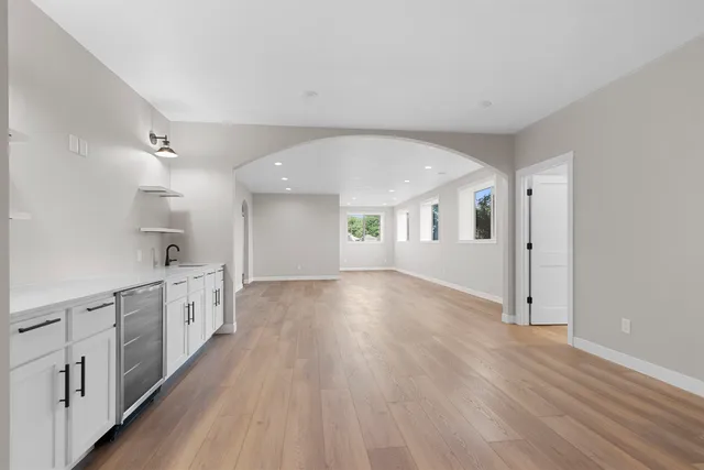 $839,900 | 3200 Gray Hawk Trail, Suamico, WI 54313