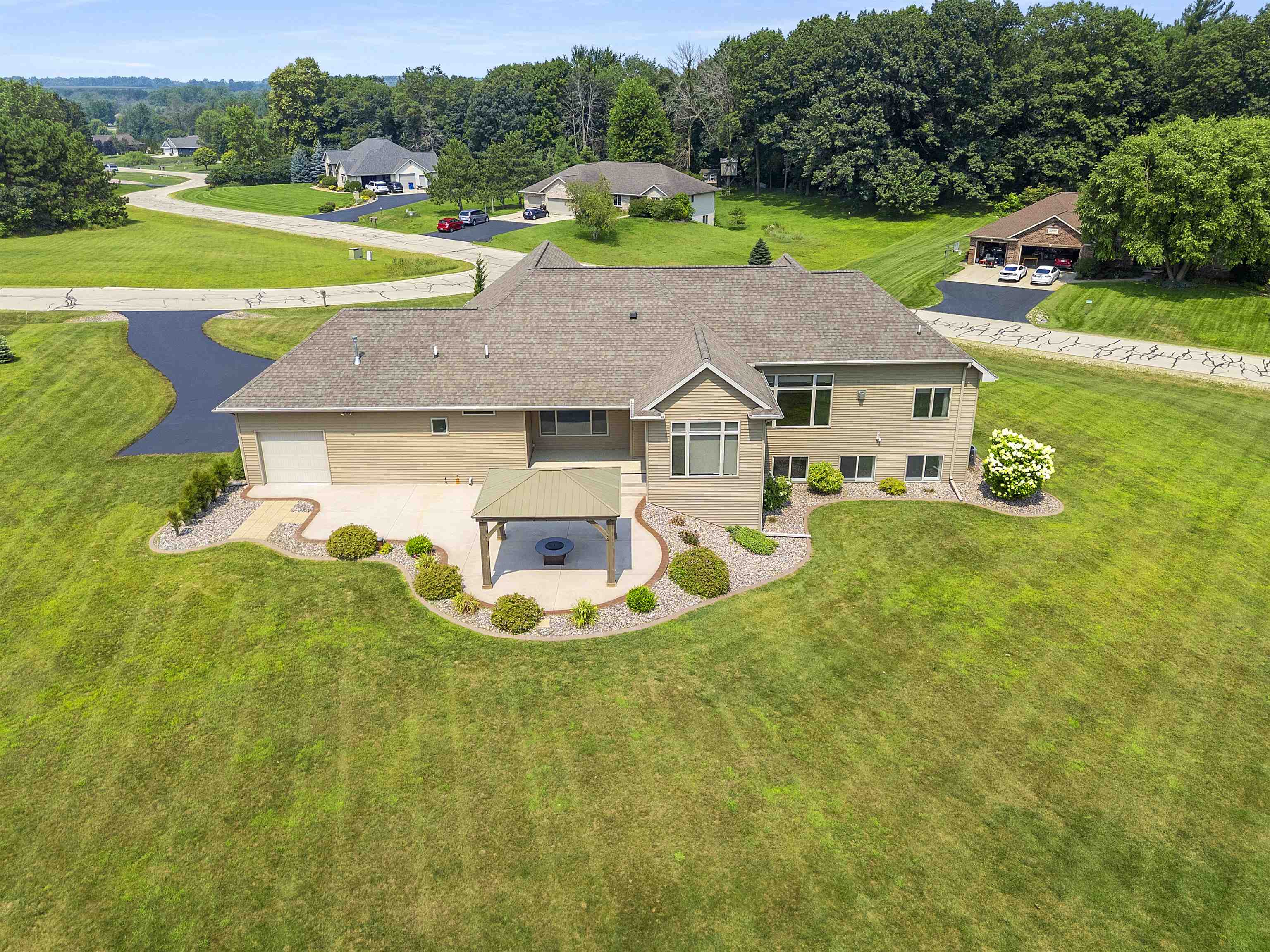 3200 Gray Hawk Trail Suamico, WI 54313 - Photo 80 of 84