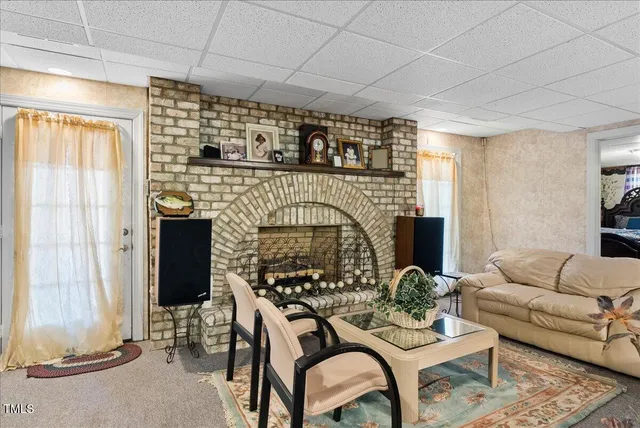 a view of a large white house