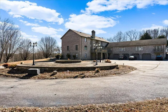 $1,990,000 | 84 River Bend Road, Milton, NC 27305