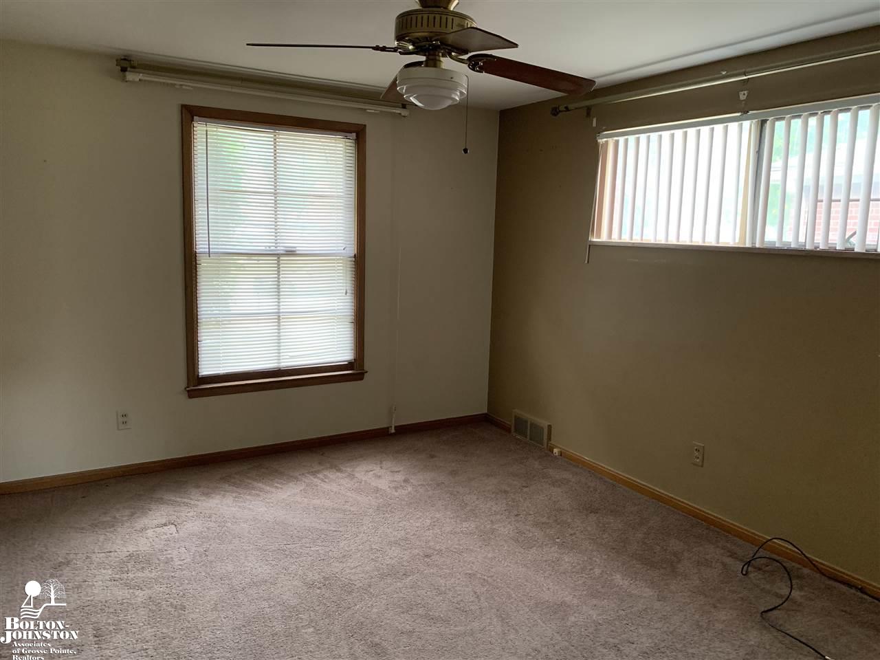 20928 Littlestone Road Harper Woods, MI 48225 - Photo 16 of 27