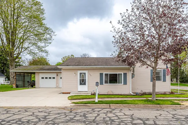 $257,500 | 106 Park Street, Portland, MI 48875