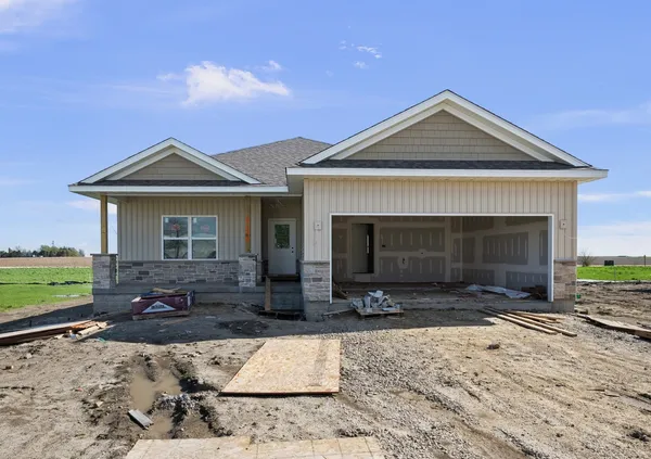 $400,000 | 445 Rhonda Road, New Liberty, IA 52765
