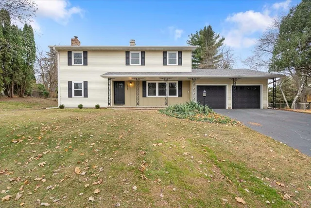 $625,000 | 2826 Grandview Boulevard, Madison, WI 53713