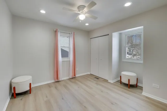 a bathroom with a toilet