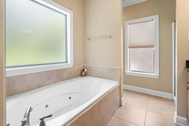 $2,100 | 845 Montgomery Street, Mandeville, LA 70448