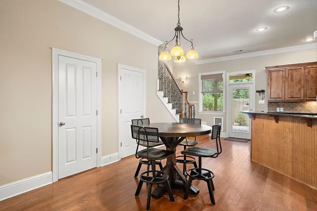 $2,100 | 845 Montgomery Street, Mandeville, LA 70448