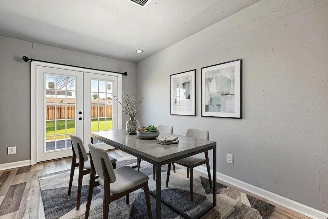 3605 Corder Street Houston, TX 77021 - Photo 9 of 21 Virtually Staged for your Enjoyment