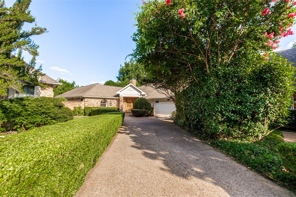 14784 Lochinvar Court Addison, TX 75254 - Photo 2 of 28