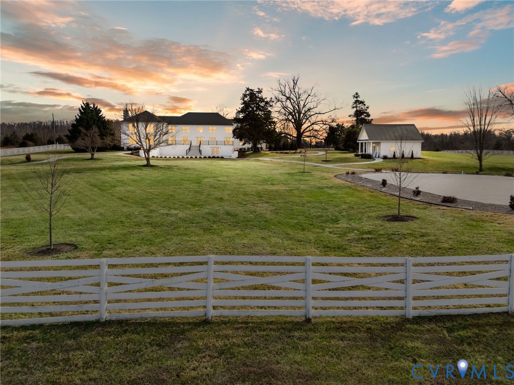 189 Old Buckingham Road Cumberland, VA 23040 - Photo 39 of 50 a view of a garden with an outdoor space