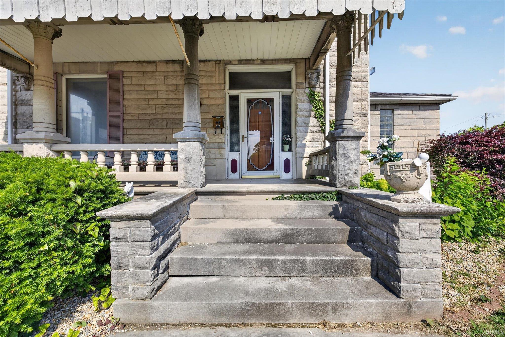 520 South Meridian Street Washington, IN 47501 - Photo 6 of 36