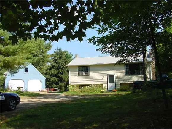 11 Gebig Road Nottingham, NH 03290 - Photo 1 of 2