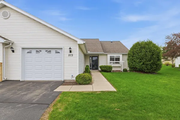 $215,000 | 573 Kingswood Avenue, Fond du Lac, WI 54935