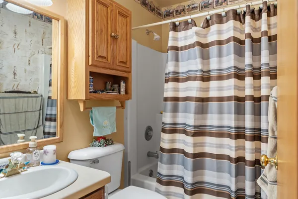 $425,000 | 1105 Linden Street, Unit 1107, Cleveland, WI 53015