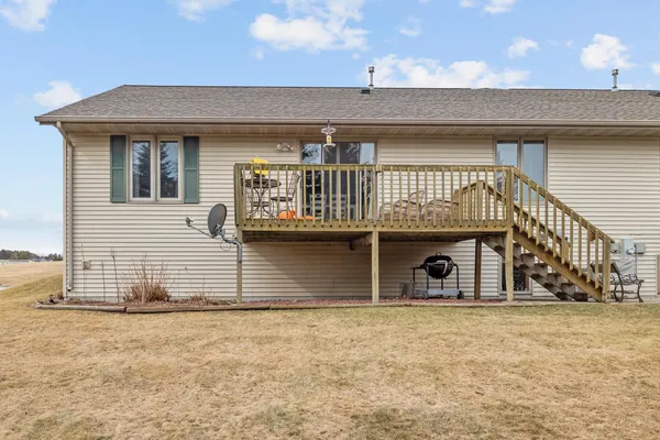 $425,000 | 1105 Linden Street, Unit 1107, Cleveland, WI 53015